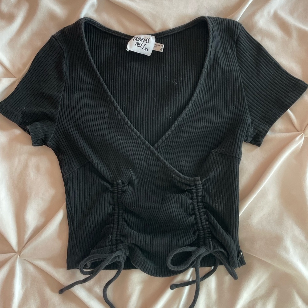 Princess Polly V-Neck Black Crop- Top Women’s Size 6